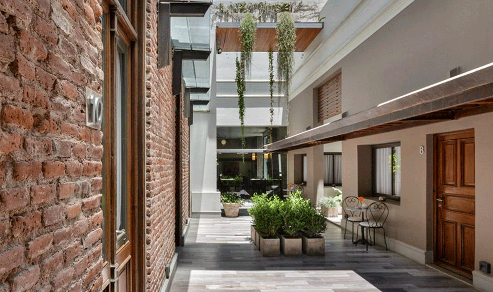 Azur Real Hotel Boutique