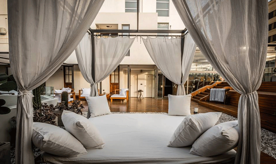 Azur Real Hotel Boutique