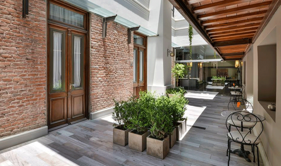Azur Real Hotel Boutique