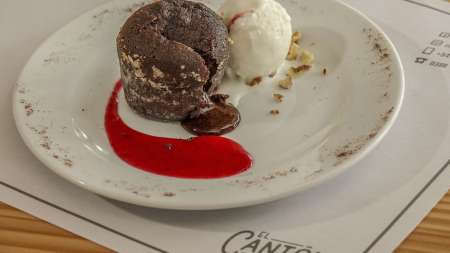 El Cantón de Jujuy, cocina & café.