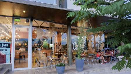 El Cantón de Jujuy, cocina & café.