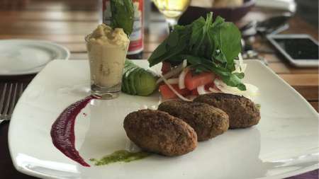 Restaurante Amalinas, San Lorenzo, Salta. Gastronomía de calidad