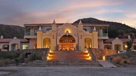 Hotel Huacalera