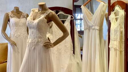 Novias con recuerdo, vestidos de novia y de fiesta