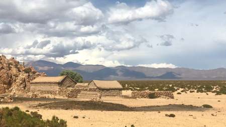 Illari Puna tejidos de fibras naturales hechos a mano
