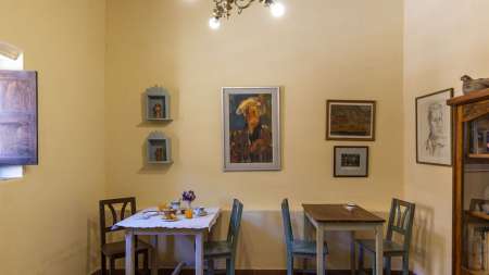 Casa Barbarita Cruz, hostel , bed and breakfast, en purmamarca