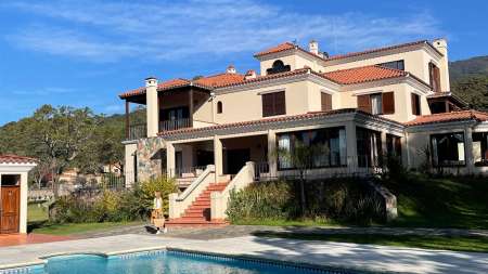 hotel boutique en salta- en lesser, san lorenzo