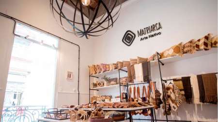 locales lindos en Salta, artesanias. Estilo DV