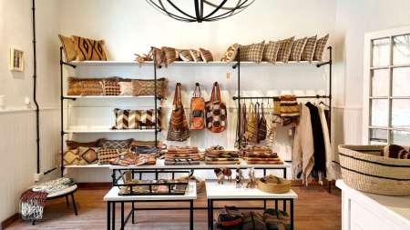 locales lindos en Salta, artesanias. Estilo DV