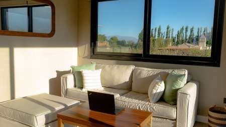 el porvenir wine lodge Cafayate-  estilo dv