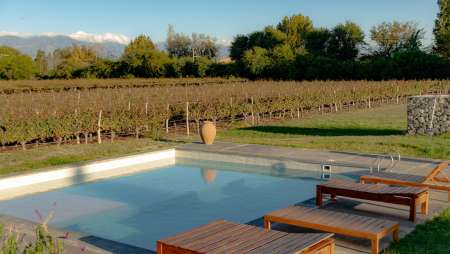 el porvenir wine lodge Cafayate-  estilo dv