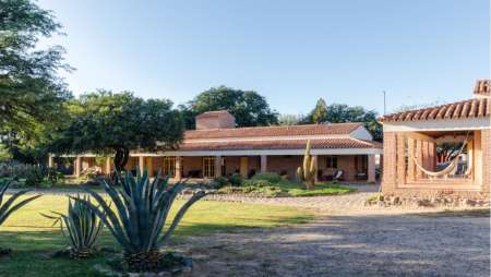 la vaca tranquila, hotel de campo, san carlos, Cafayate. Estilo DV