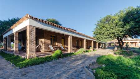 la vaca tranquila, hotel de campo, san carlos, Cafayate. Estilo DV