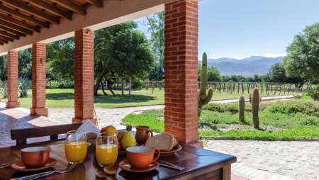 la vaca tranquila, hotel de campo, san carlos, Cafayate. Estilo DV