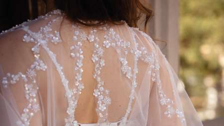 Vestidos de novia y fiesta a medida