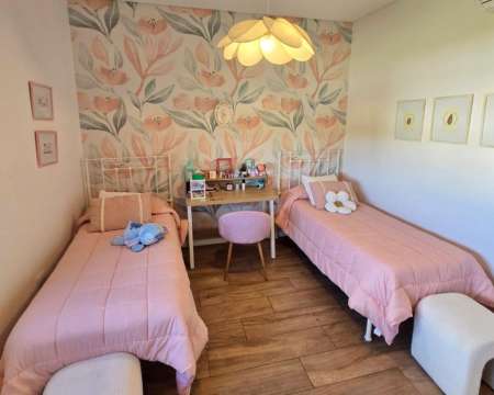 Linda casa en barrio privado en San Lorenzo Chico