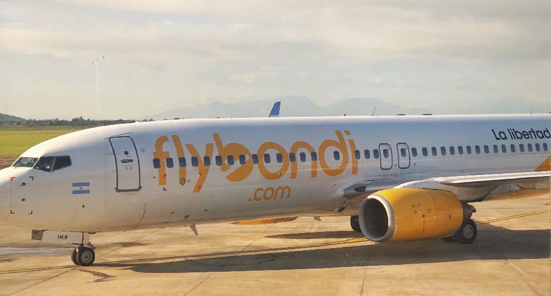 Flybondi, Salida super puntuales de Salta y llegada en horario al aeropuerto de El Palomar.