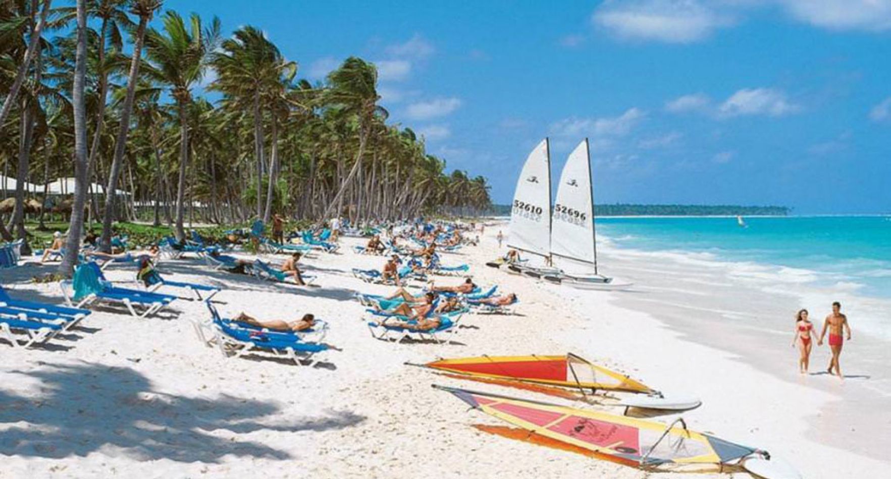 Además de las playas paradisiacas de arena blanca y mar turquesa. Hay varias excursiones que se pueden hacer desde Punta Cana.