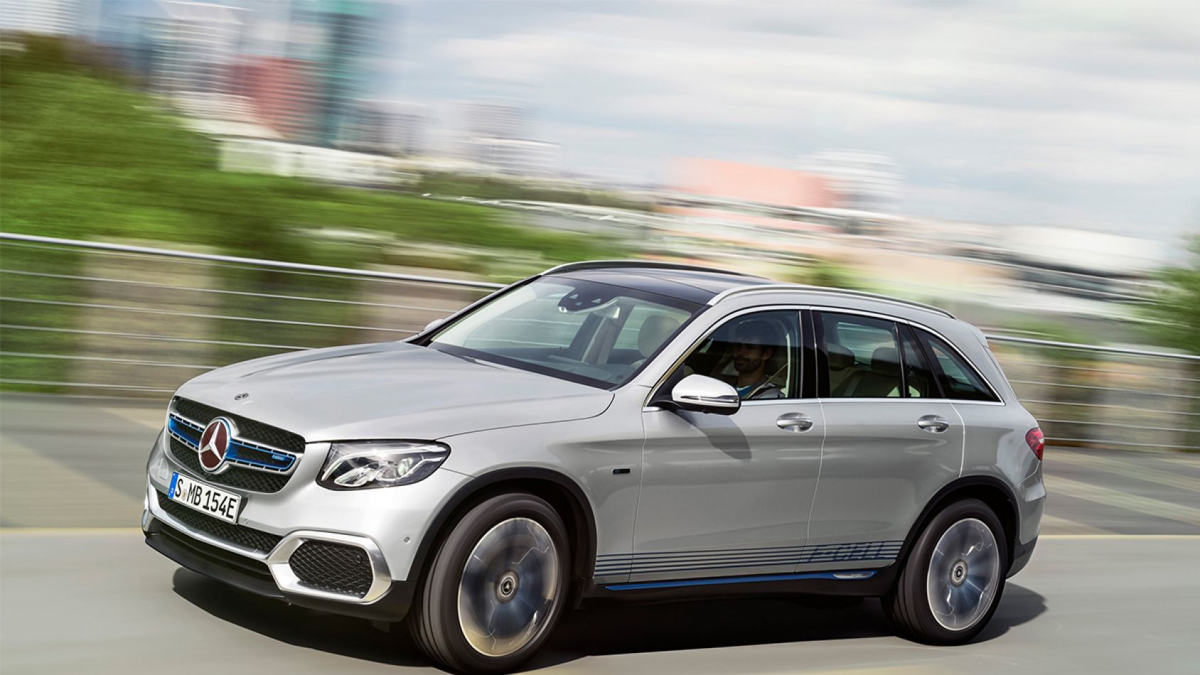 Mercedes Benz GLCe EQ