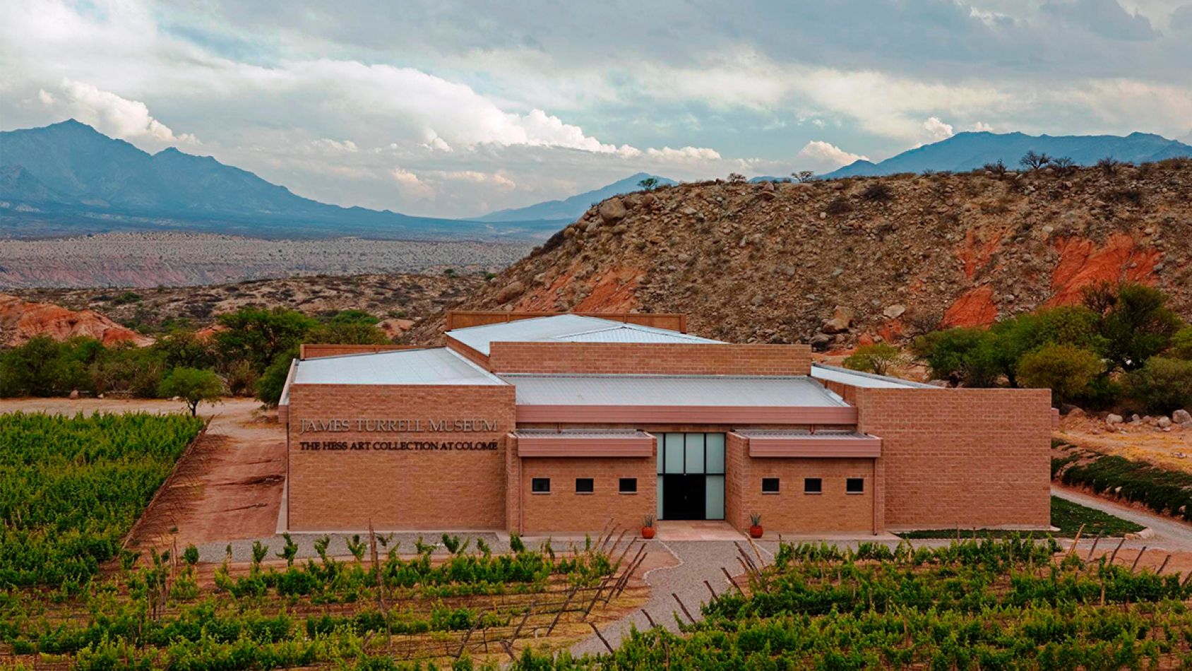colome reabre sus puertas, hotel y bodega de lujo en salta