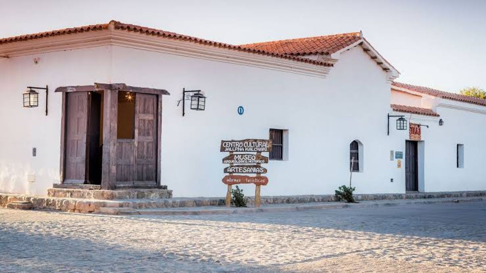 Puerta del Museo Jallpha Kalchaki