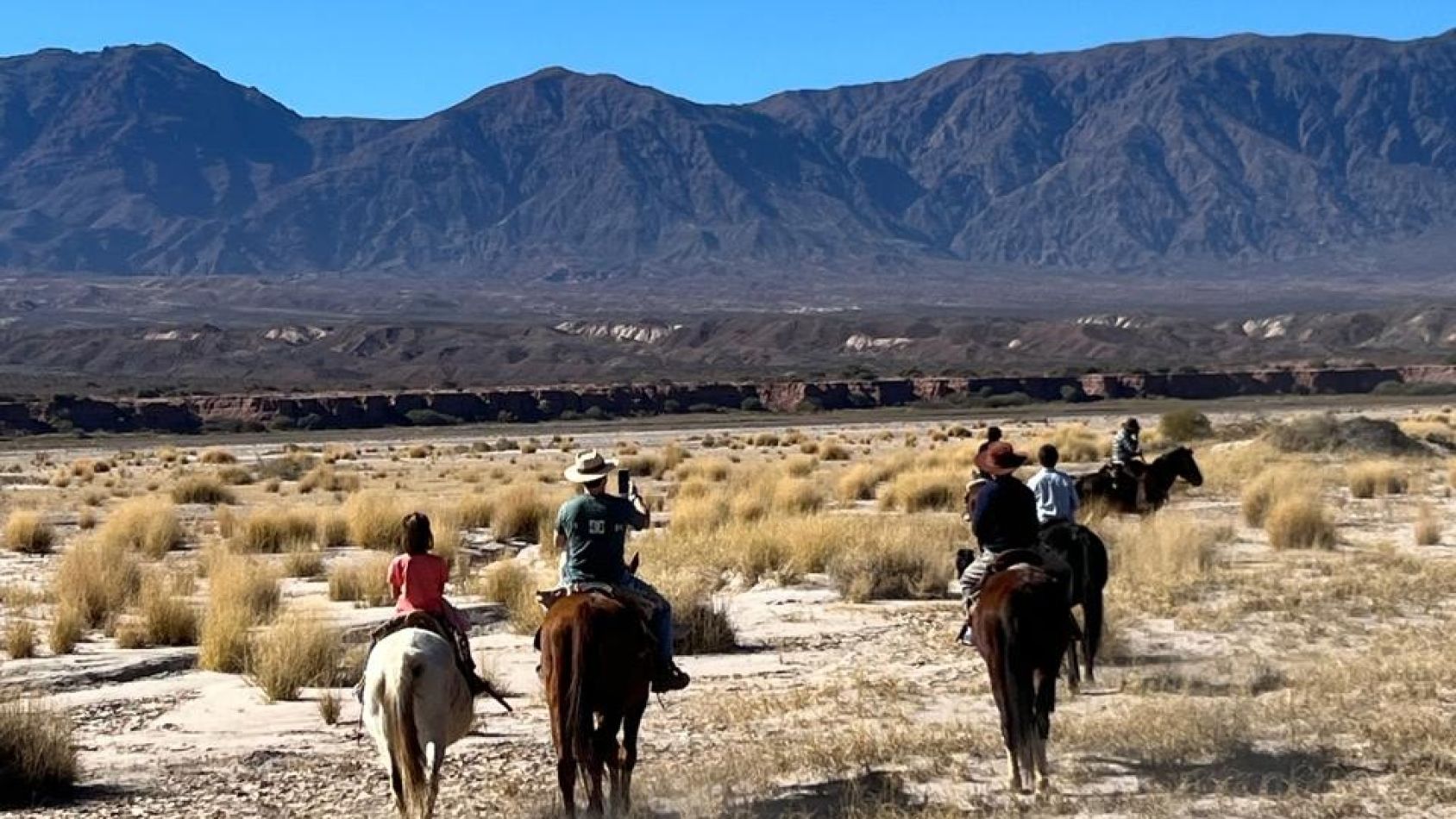 Cabalgata por San Carlos